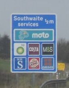 Costa logo (stretched (compressed))